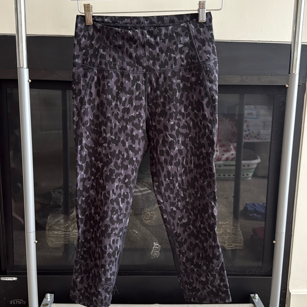 all in motion Black and Gray Leopard Print Leggings